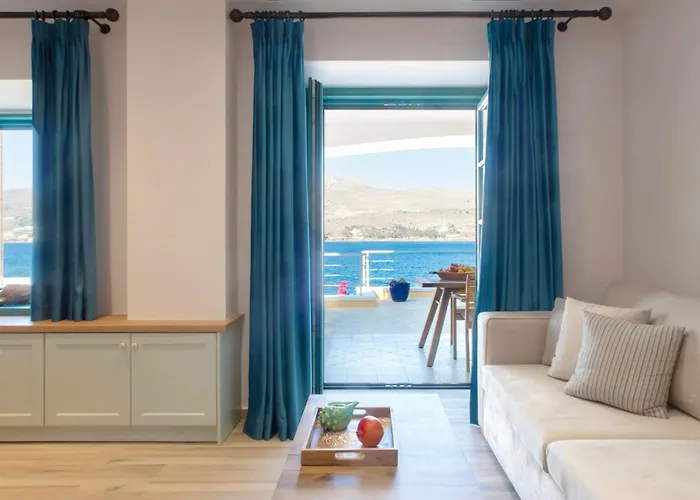 شقة Mylos اجيا مارينا